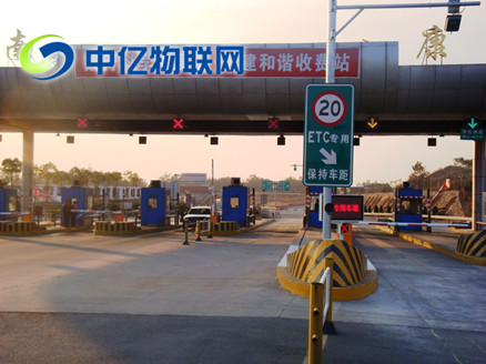 物聯(lián)卡運(yùn)用在ETC不停車收費系統(tǒng) 可以避免道路堵車