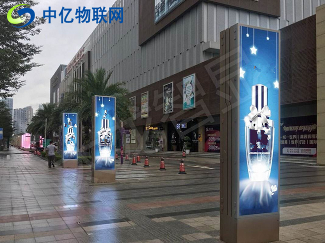 廣告一體機使用的是什么流量卡？