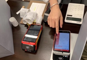 上海POS機(jī)物聯(lián)卡流量貴嗎？選對(duì)套餐就很便宜