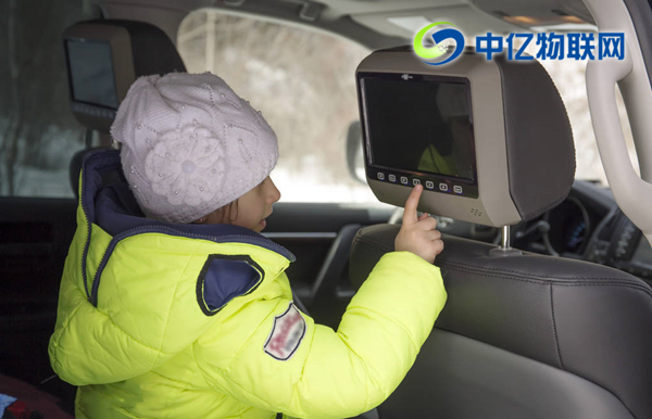 青島車載廣告機物聯網流量卡怎么統一管理？