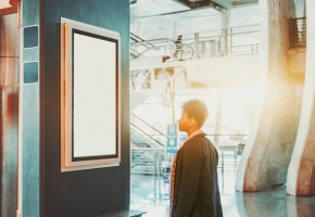 南京樓宇廣告機物聯(lián)網(wǎng)流量卡可以永久使用嗎？